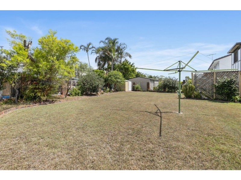 14 Lark Street, Birkdale QLD 4159