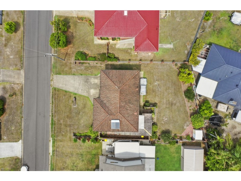 14 Lark Street, Birkdale QLD 4159