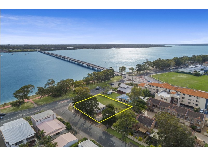 233 Welsby Parade, Bongaree QLD 4507