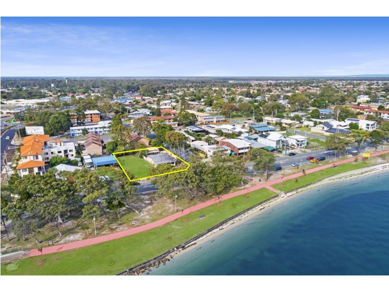 233 Welsby Parade, Bongaree QLD 4507