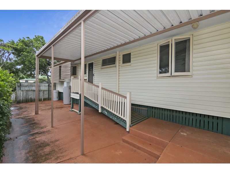 68 Island Street, Cleveland QLD 4163
