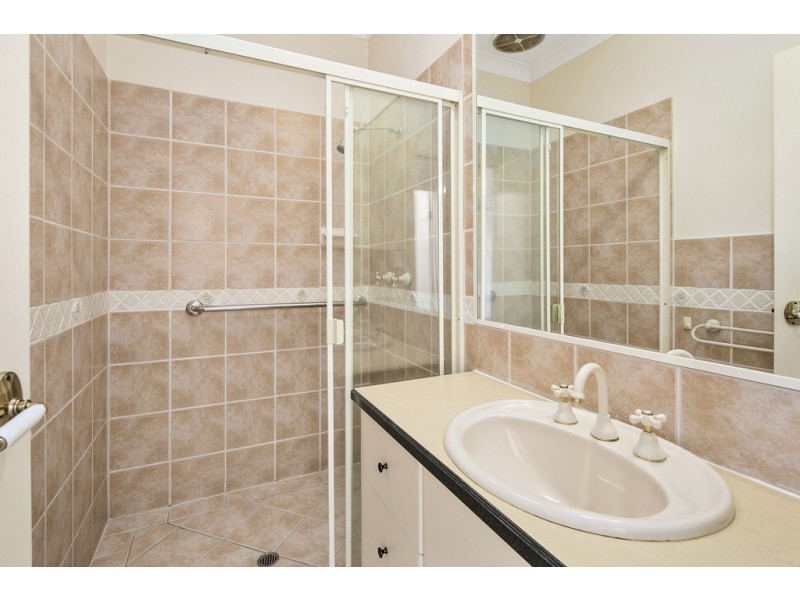 3/23-25 North Street, Cleveland QLD 4163