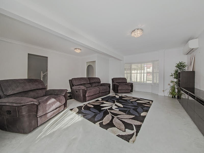 46 Russell Street, Cleveland QLD 4163