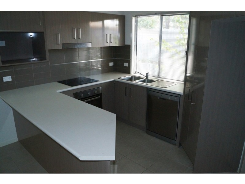 2/29 Freeth Street East, Ormiston QLD 4160
