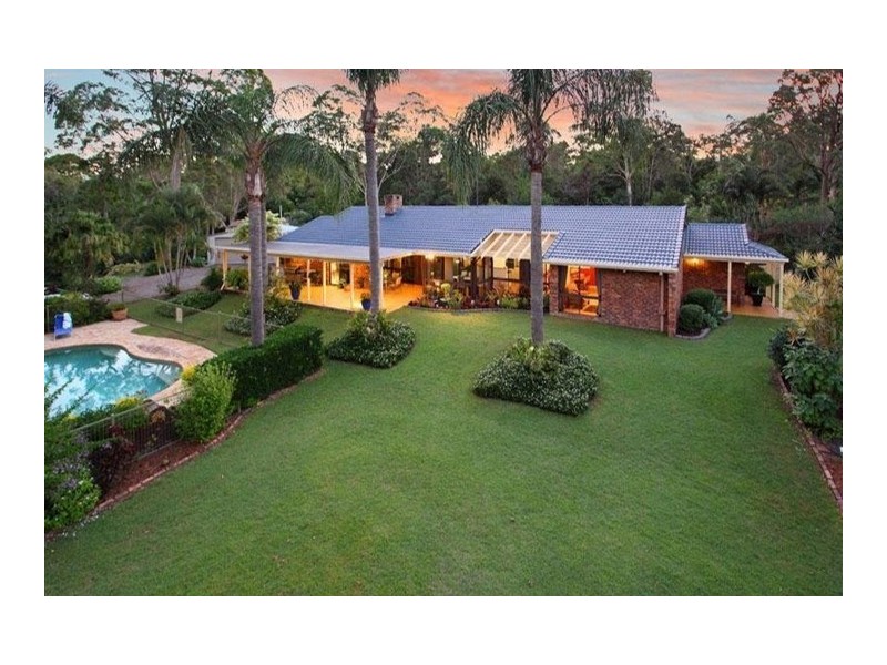 4 Parkwood Drive, Capalaba QLD 4157