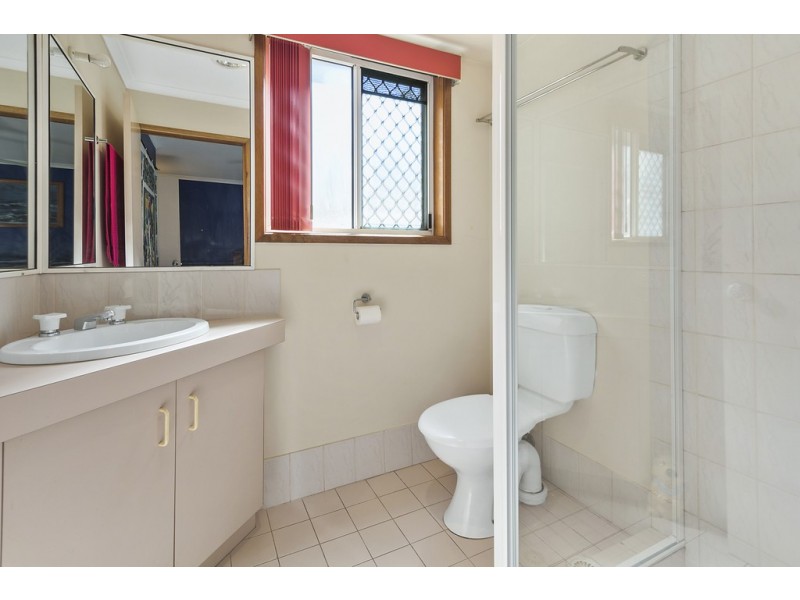 339 Redland Bay Road, Capalaba QLD 4157