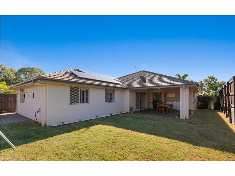 62 Sunningdale Drive, Redland Bay QLD 4165