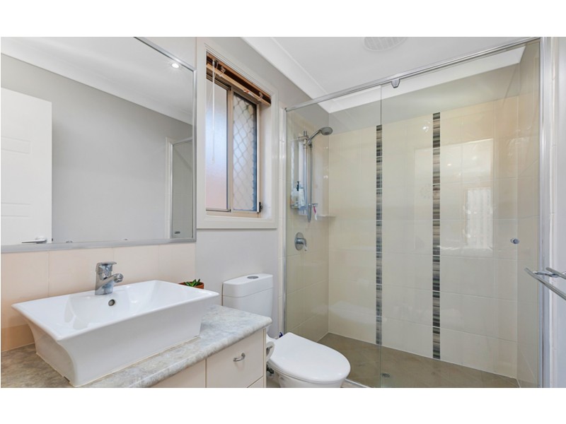 62 Sunningdale Drive, Redland Bay QLD 4165