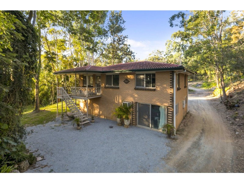 62 Winston Road, Sheldon QLD 4157