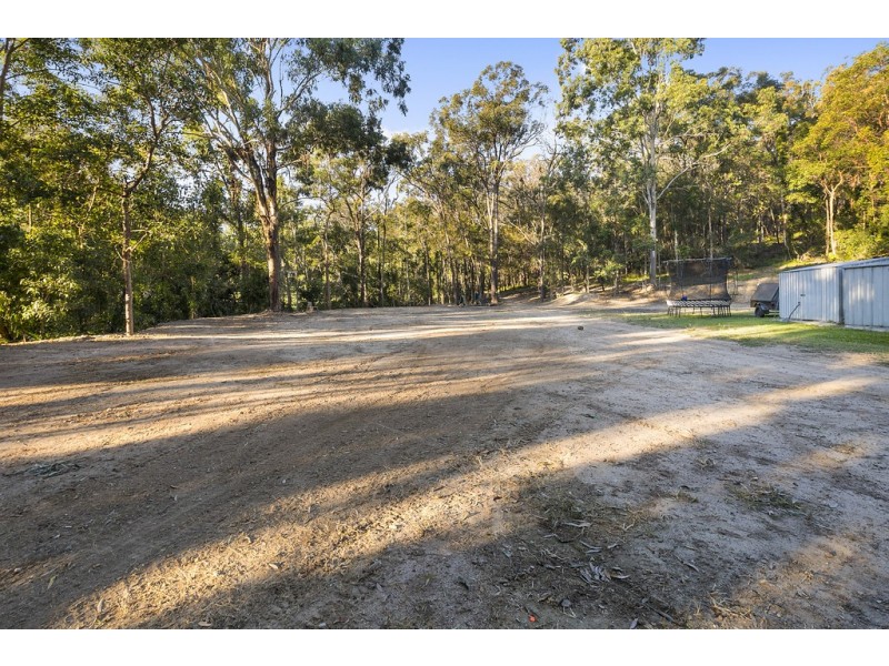 62 Winston Road, Sheldon QLD 4157