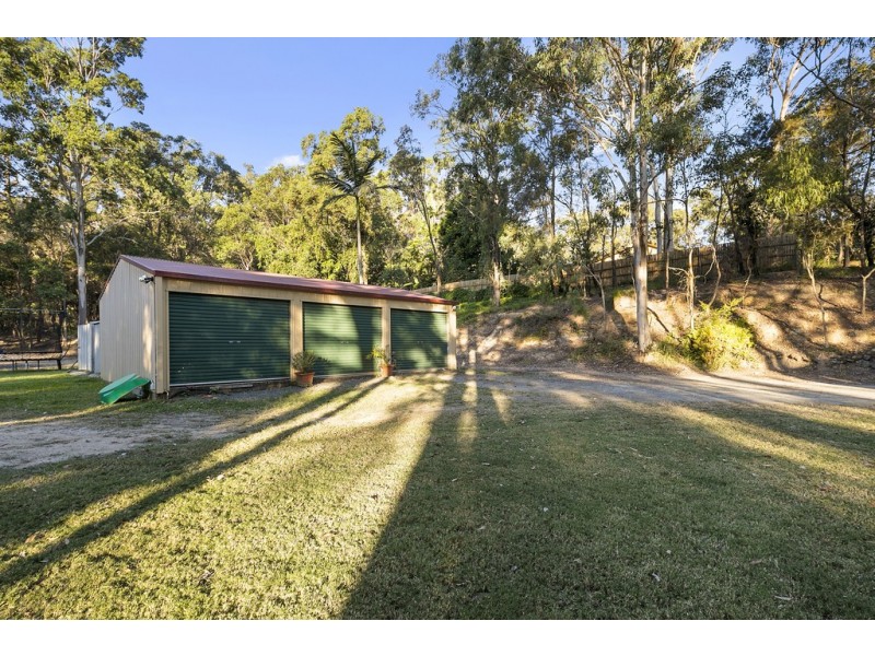 62 Winston Road, Sheldon QLD 4157