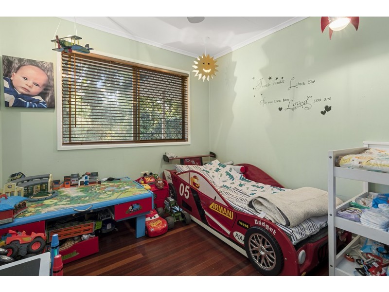 62 Winston Road, Sheldon QLD 4157