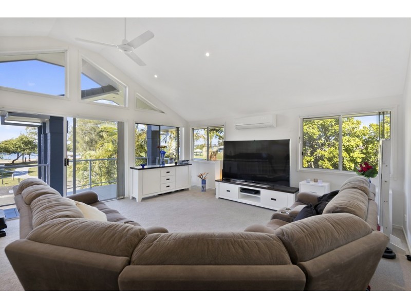 5 Eagle Street, Victoria Point QLD 4165