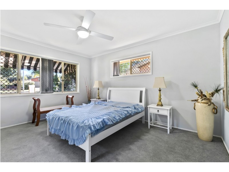 12 Carinya Street, Cleveland QLD 4163