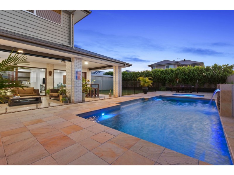49 Unwin Road, Redland Bay QLD 4165