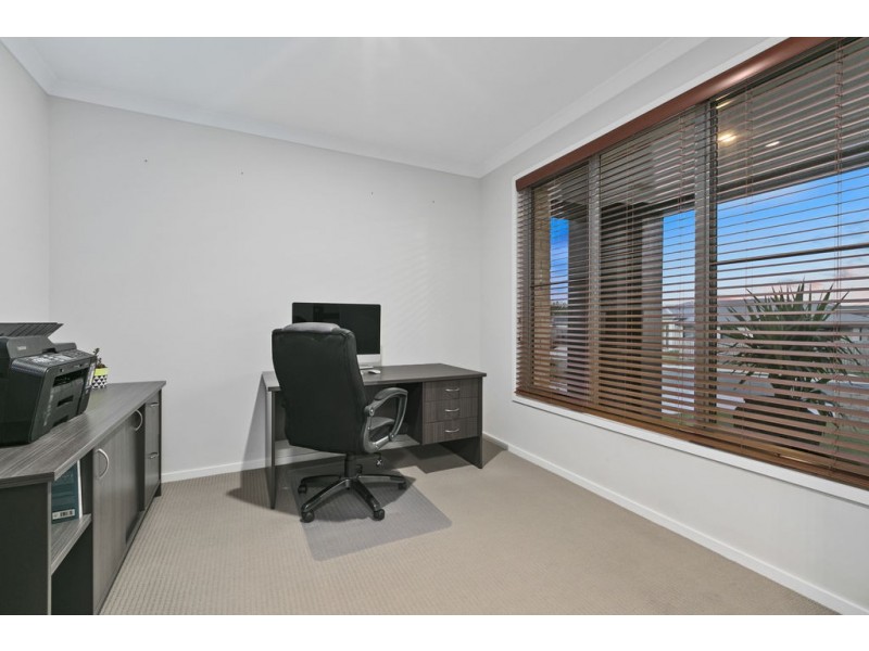 49 Unwin Road, Redland Bay QLD 4165