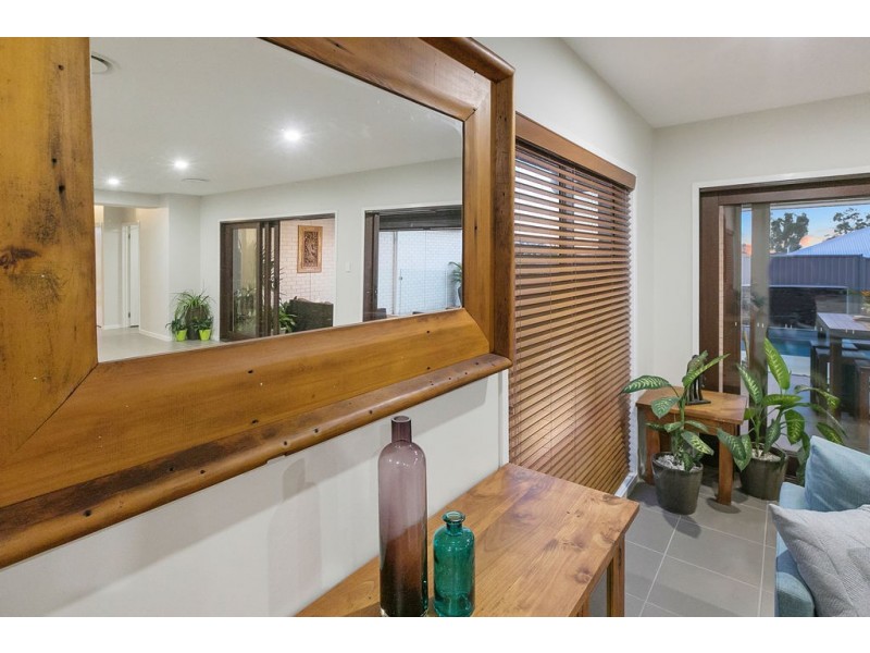 49 Unwin Road, Redland Bay QLD 4165