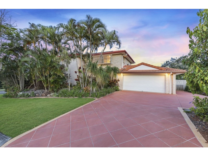 1 Waverley Court, Ormiston QLD 4160