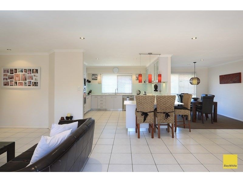 6 Lyn Court, Victoria Point QLD 4165