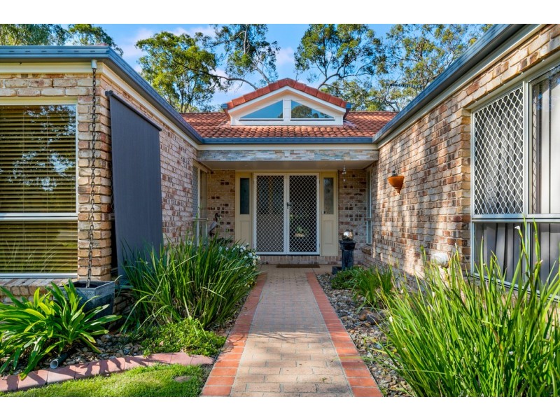 22 Patersonia Place, Birkdale QLD 4159