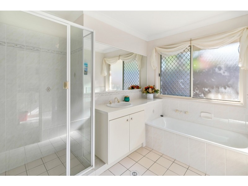 22 Patersonia Place, Birkdale QLD 4159