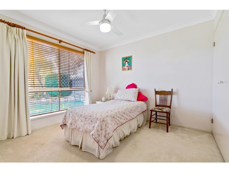 22 Patersonia Place, Birkdale QLD 4159