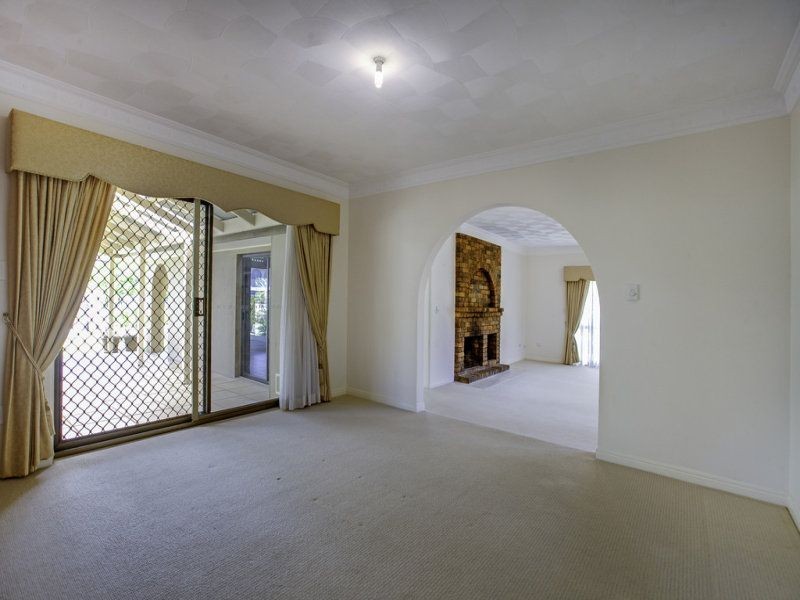 16 Estelle Street, Birkdale QLD 4159