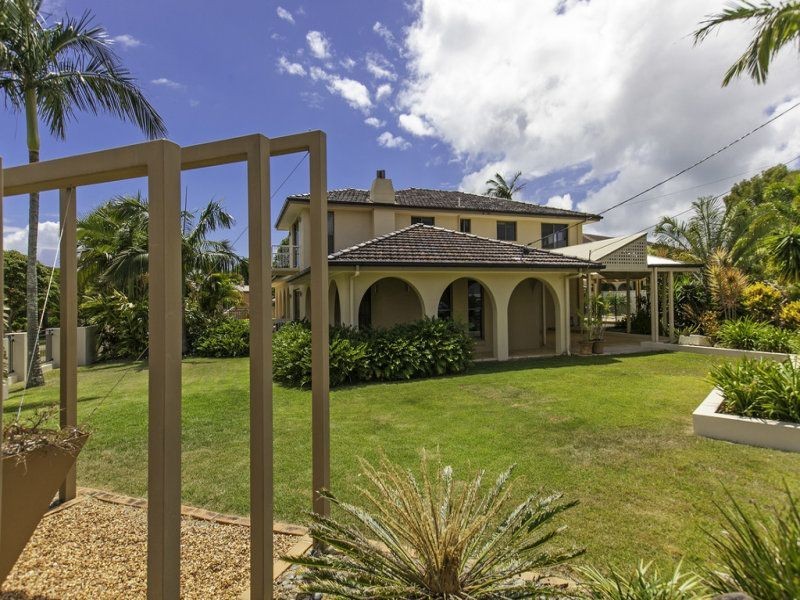 16 Estelle Street, Birkdale QLD 4159