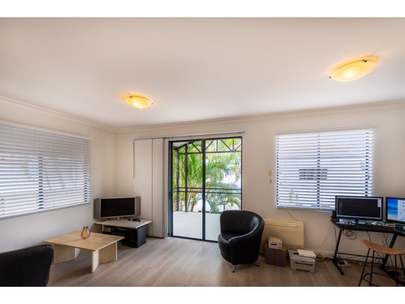 8/23-25 North Street, Cleveland QLD 4163