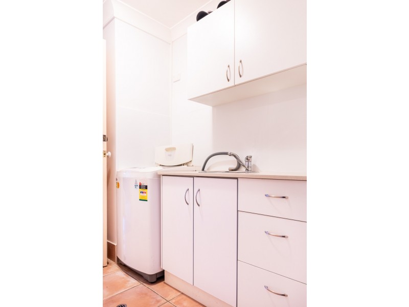 8/23-25 North Street, Cleveland QLD 4163