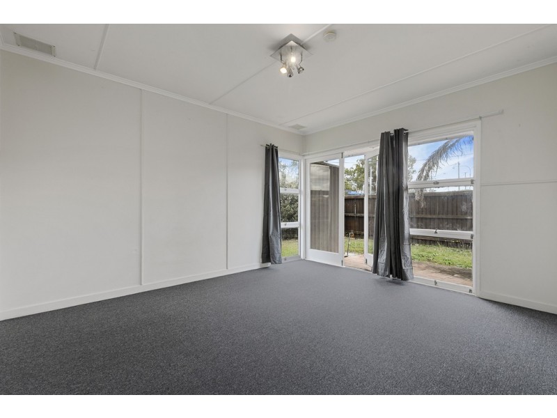 3 Robbies Avenue, Carina QLD 4152