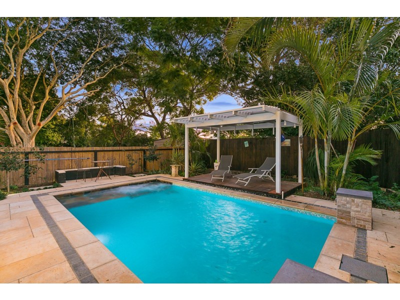 42 Birkdale Road, Birkdale QLD 4159