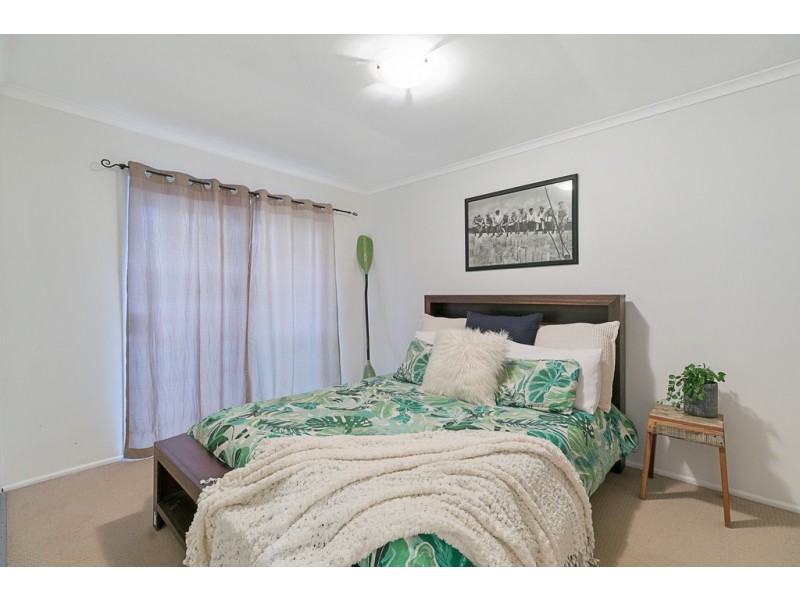 42 Birkdale Road, Birkdale QLD 4159