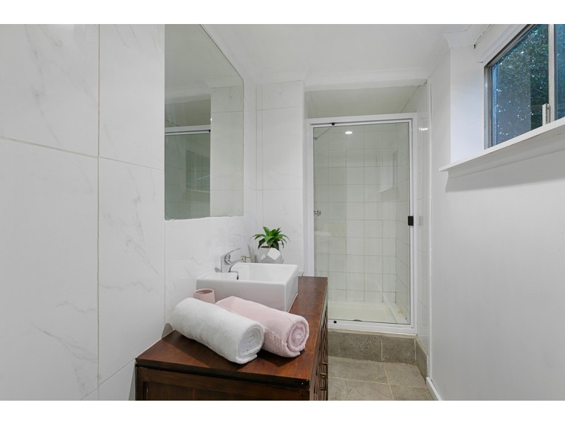 42 Birkdale Road, Birkdale QLD 4159