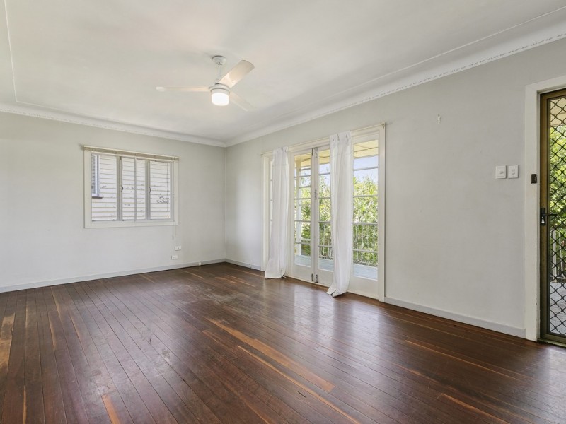 1488 CREEK ROAD, Carina QLD 4152