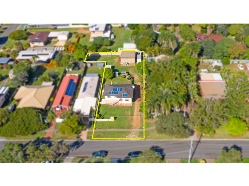 122-124 Bainbridge Street, Ormiston QLD 4160