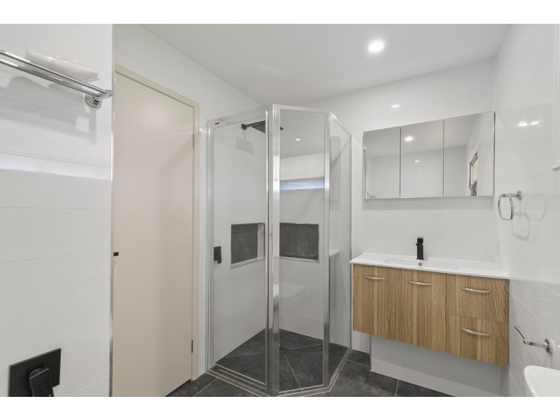 68 Island Street, Cleveland QLD 4163