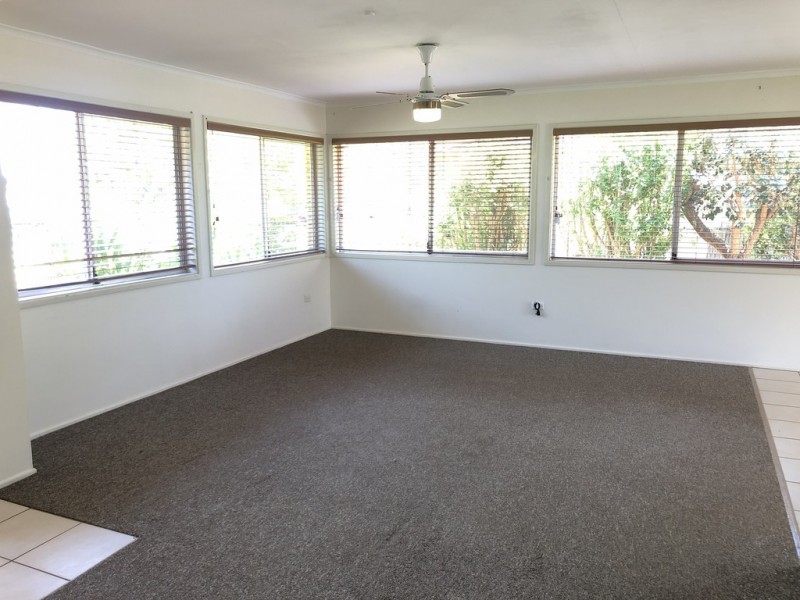 70 Haggup Street, Cleveland QLD 4163