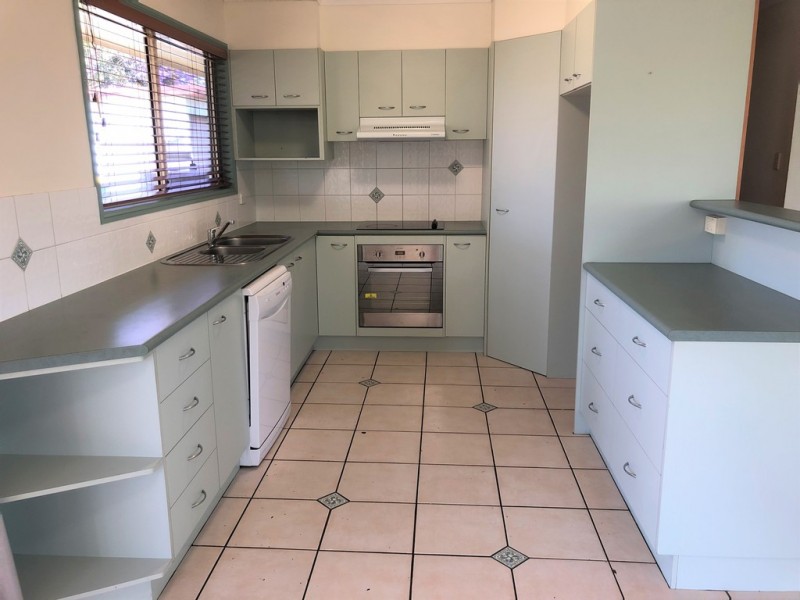 70 Haggup Street, Cleveland QLD 4163