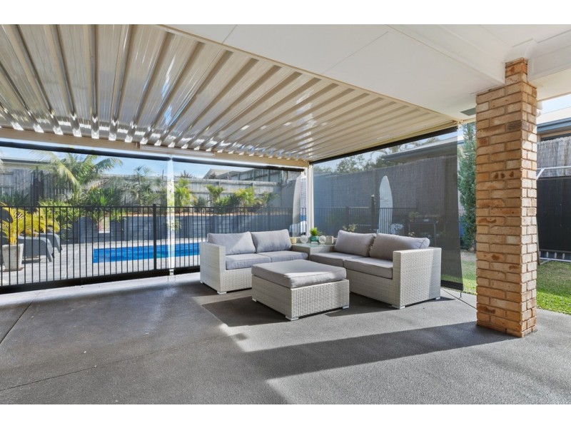 6 Cole Street, Redland Bay QLD 4165