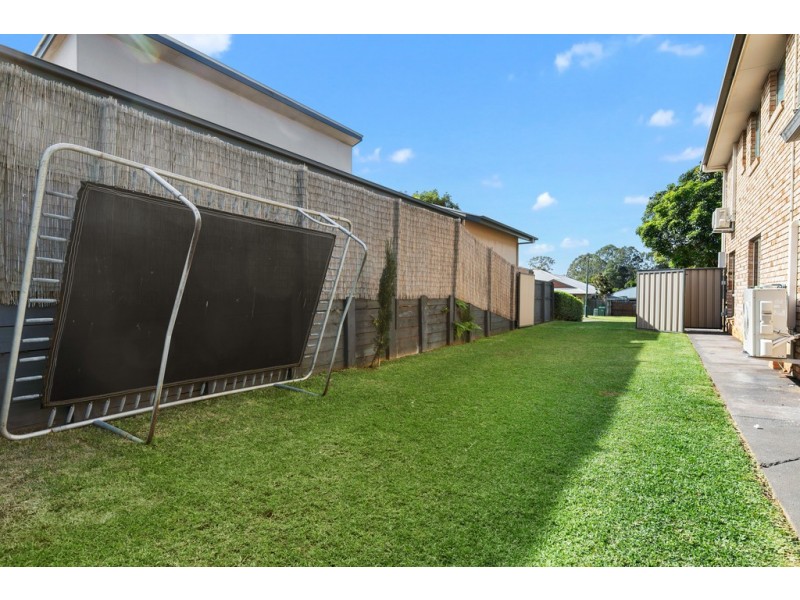 6 Cole Street, Redland Bay QLD 4165