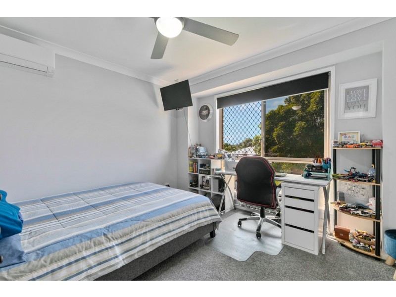 6 Cole Street, Redland Bay QLD 4165