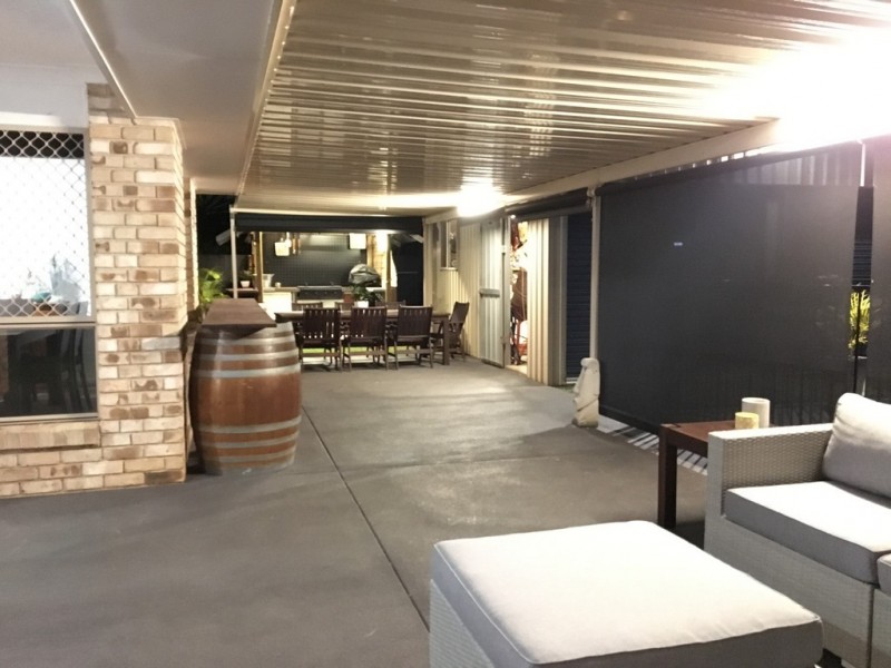 6 Cole Street, Redland Bay QLD 4165