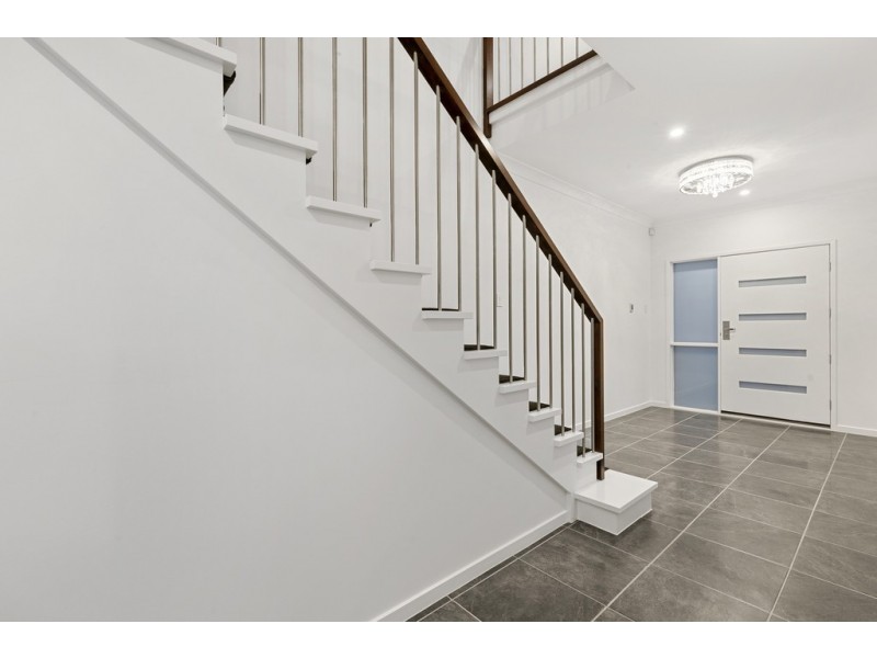 285 Main Road, Wellington Point QLD 4160