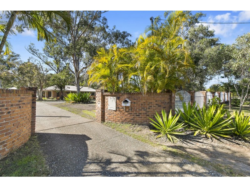 15 Whitehall Avenue, Birkdale QLD 4159