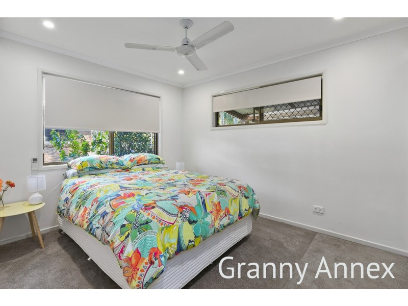 15 Whitehall Avenue, Birkdale QLD 4159