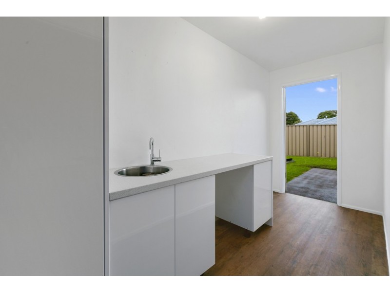 8 Wisteria Court, Victoria Point QLD 4165