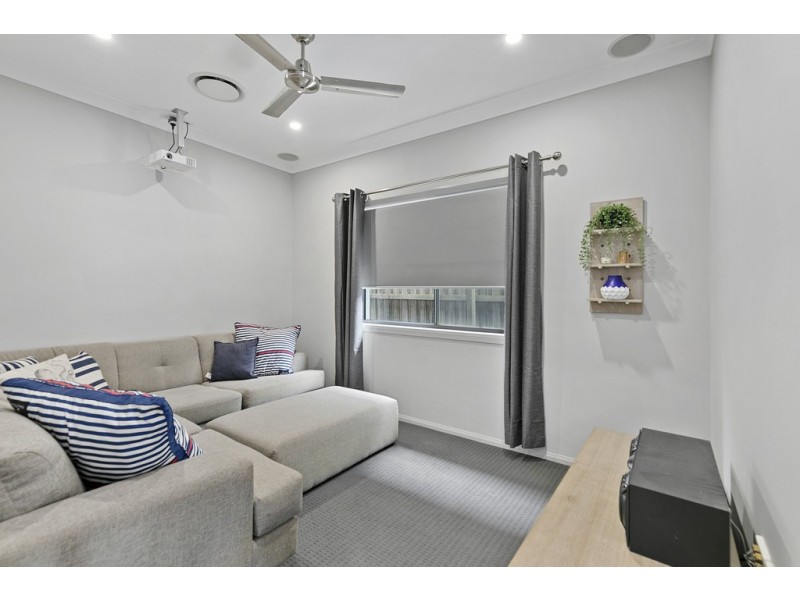 10 Rosemary Street, Thornlands QLD 4164