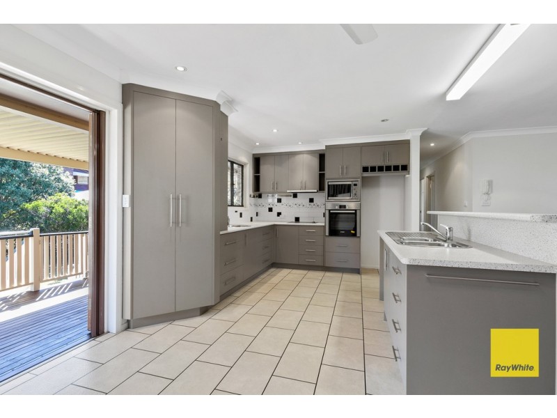 10 Tarina Street, Cleveland QLD 4163