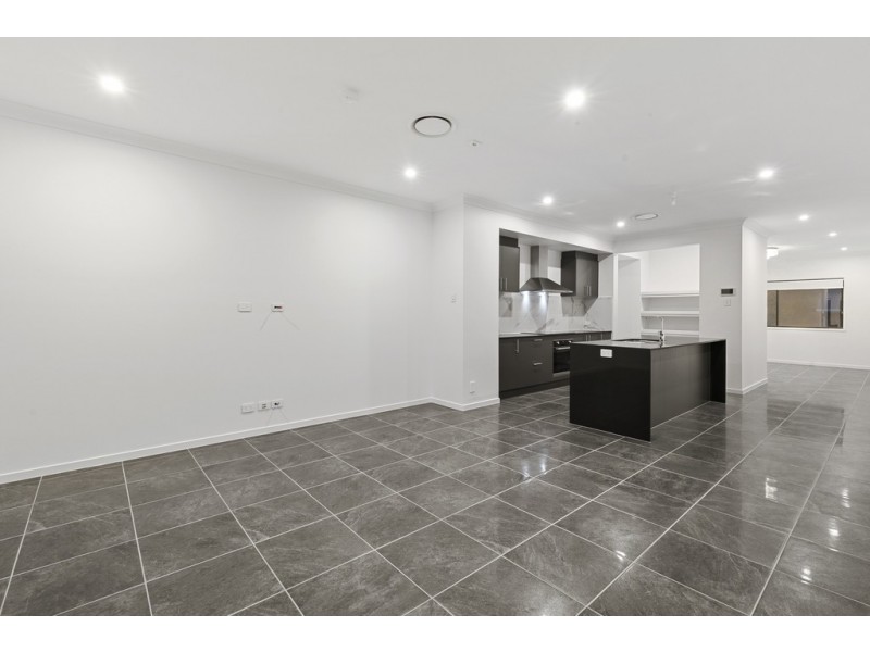 5/285 Main Road, Wellington Point QLD 4160